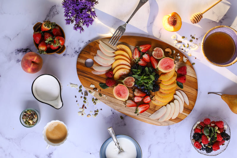 Teakhaus Elegant Oval Cutting Board